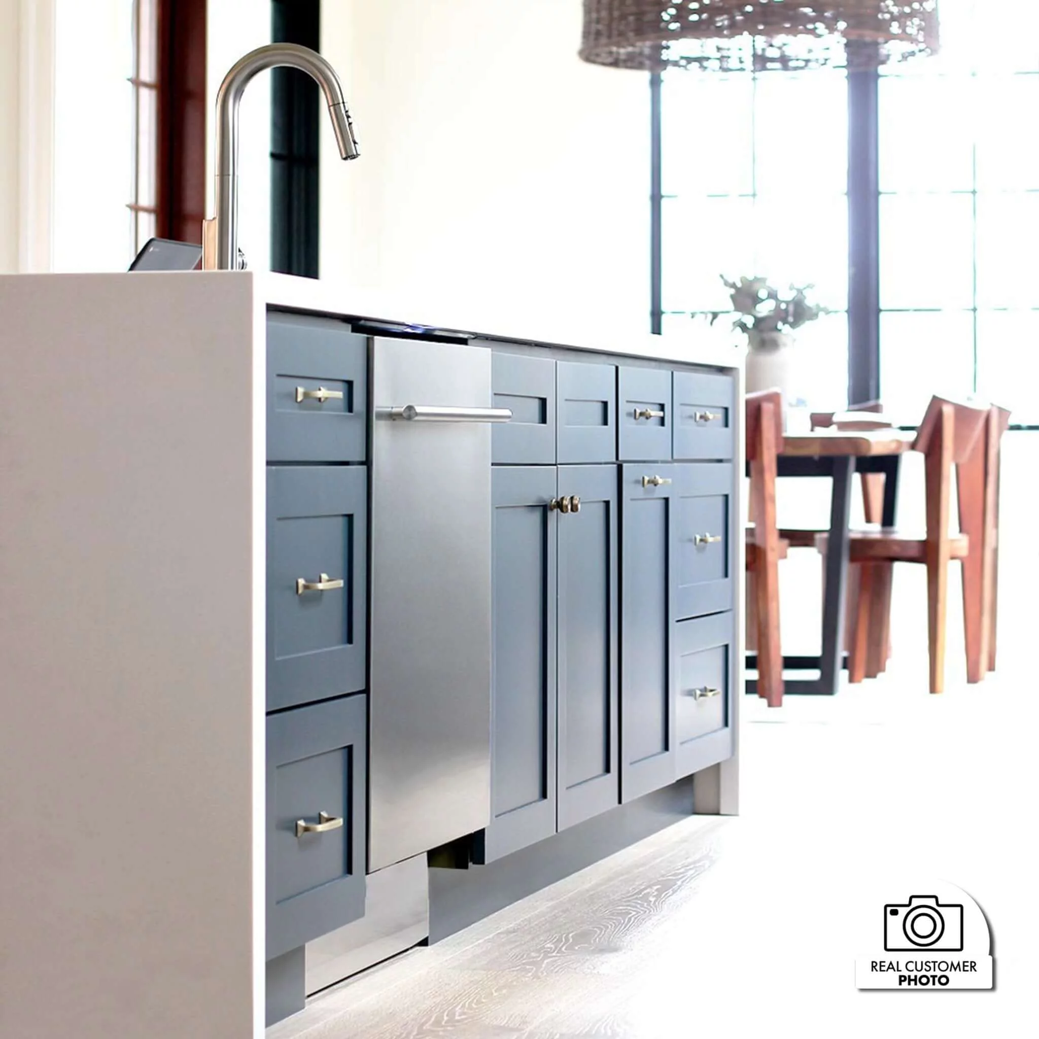 ZLINE DW-304-18  Euro Style Dishwasher