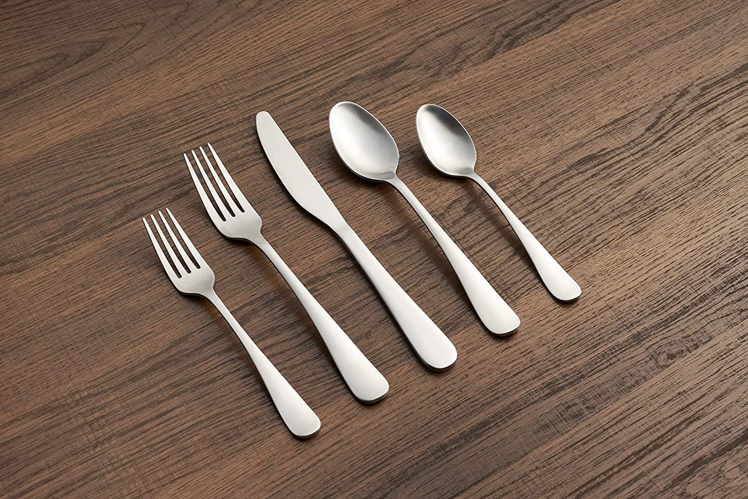 Cambridge Silversmiths Rhiannon Satin 20 Piece Flatware Set, Service for Four, silver