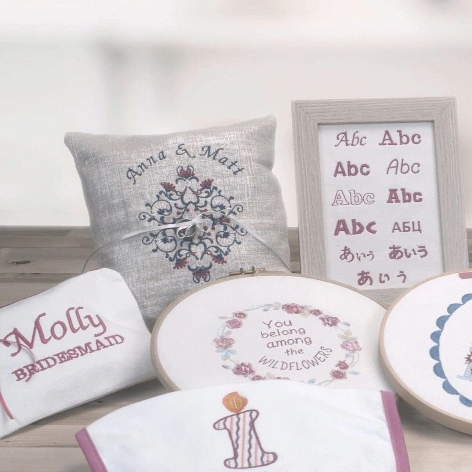 Brother SE2000 Embroidery & Sewing Machine w/ Deluxe $1749 Sewing & Embroidery Bundle