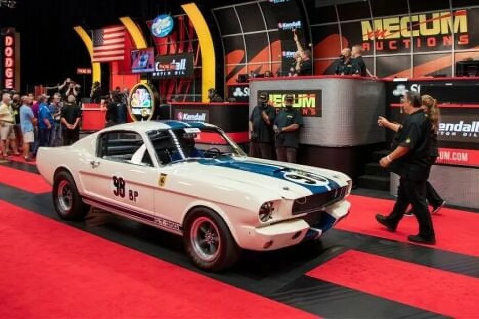 1965 Ford Mustang Shelby GT350R #98B Terlingua Racing Team, White - Shelby Collectibles SC170W - 1/18 scale Diecast Model Toy Car