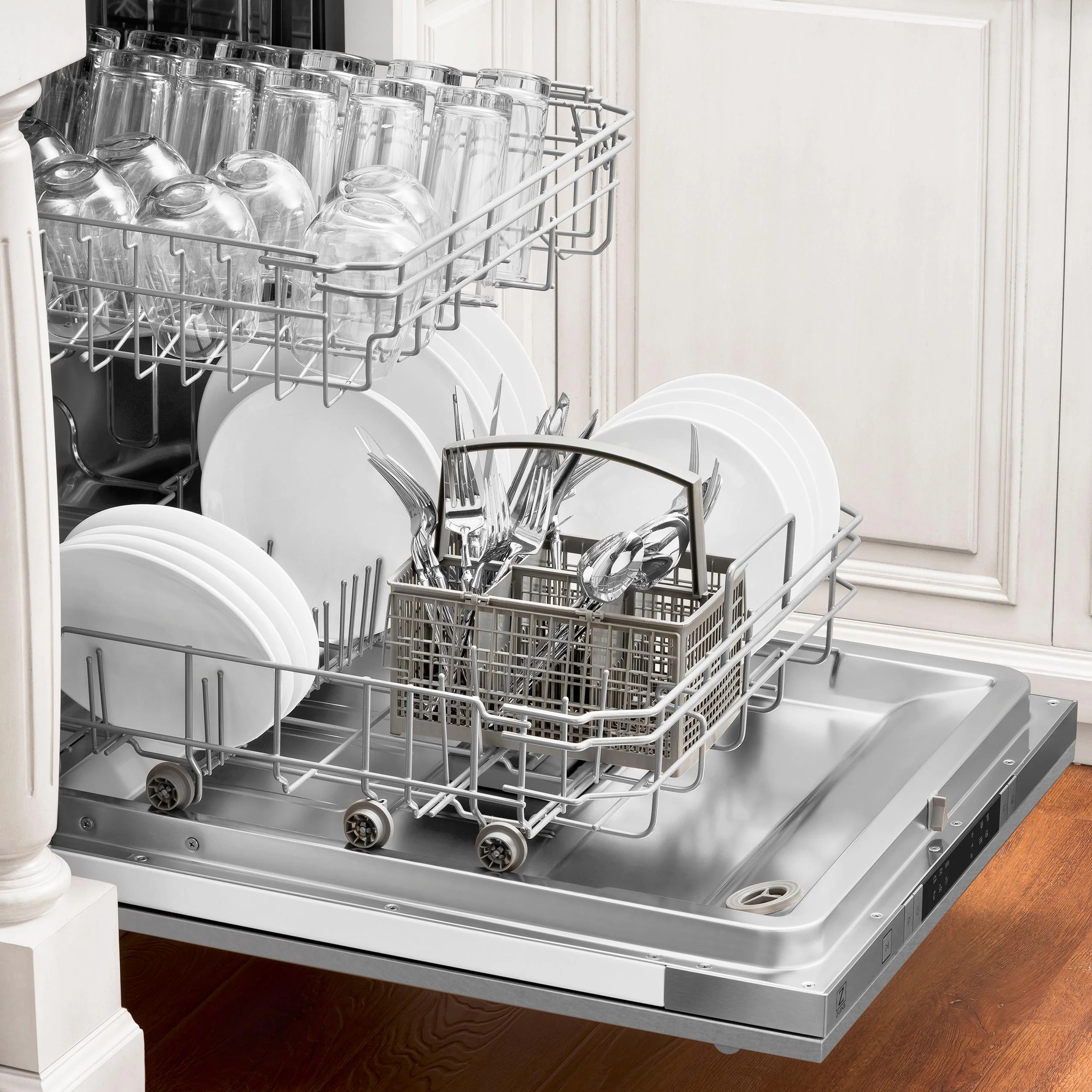 ZLINE DW-304-18  Euro Style Dishwasher