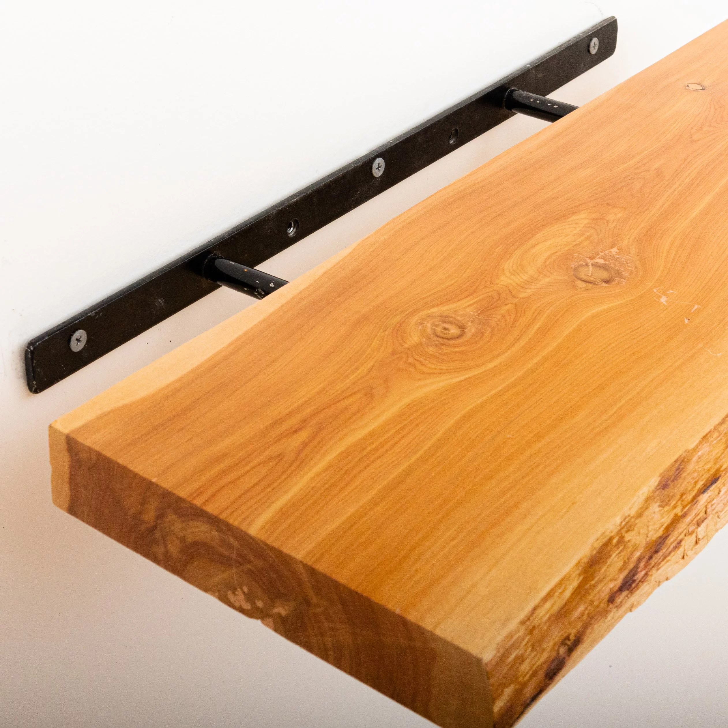 Rustic Wood Floating Shelves, Live Edge Wooden Shelf for Farmhouse Wall Decor, Set of 2 Shelves Made from American Wood, Hand Finished and Sealed (Cedar, 24