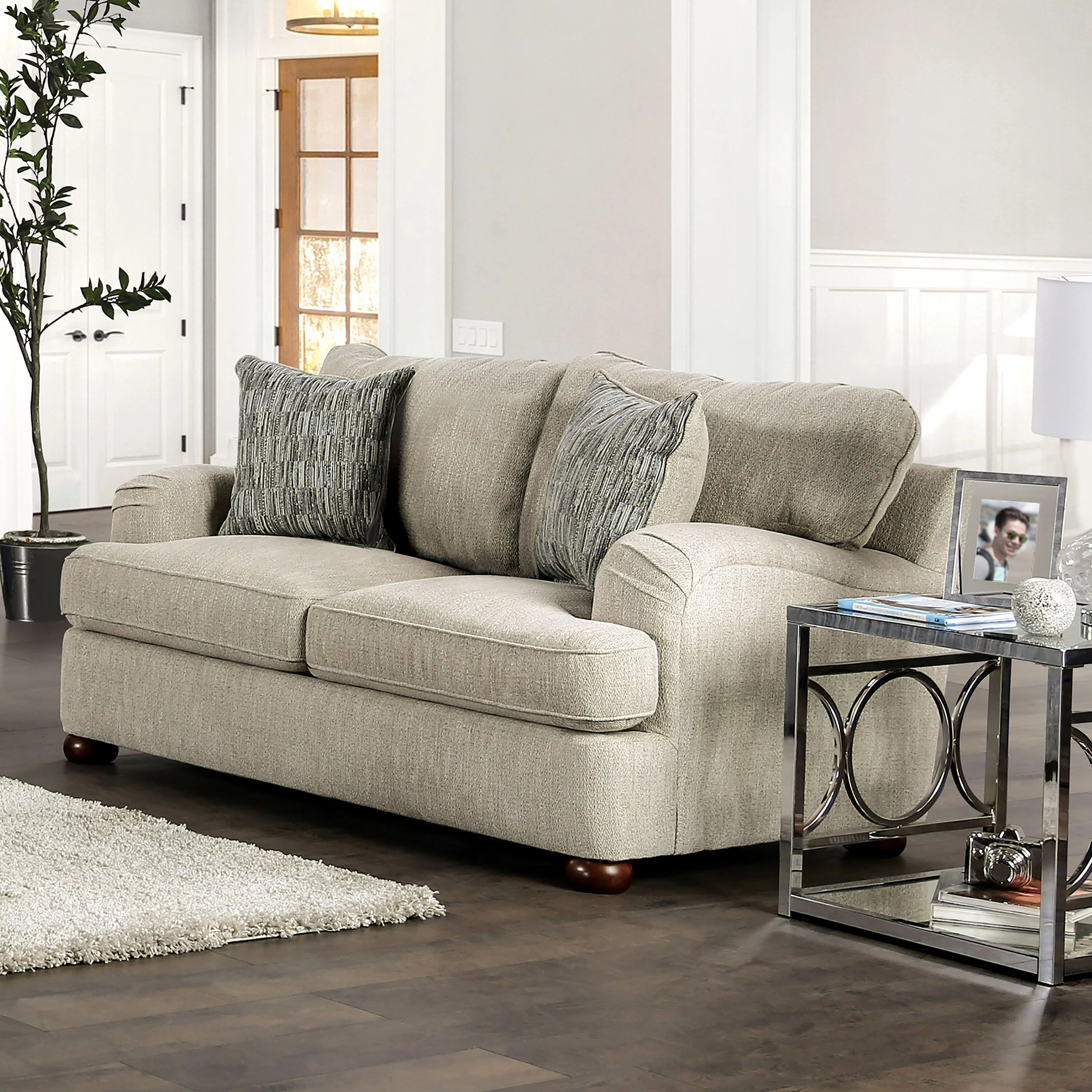 Furniture of America Sibbey Traditional Cream Chenille Padded Loveseat by