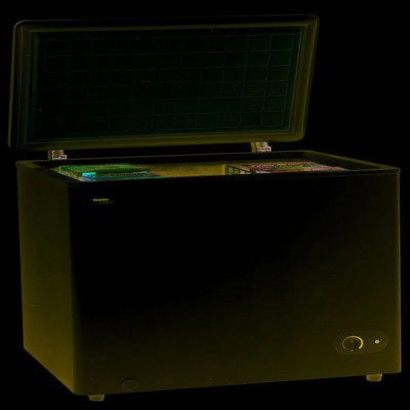 Relief Pak cold pack chilling unit/freezer, chest (top-loading) w/12 standard cold packs