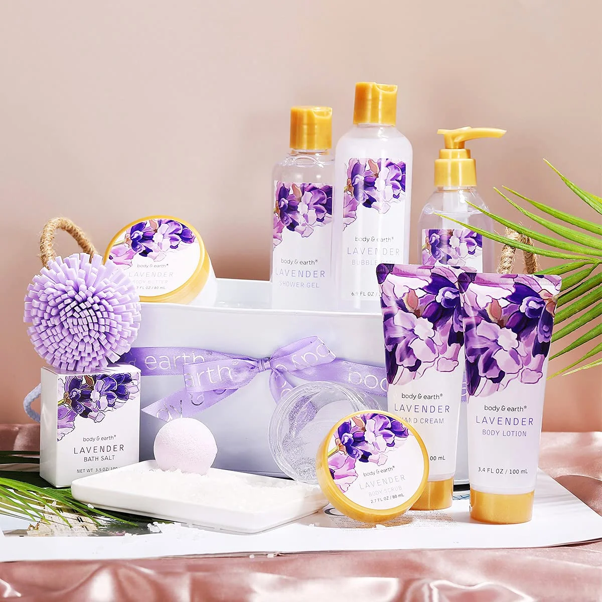 Spa Bath Gift Sets for Women, 11 Pcs Lavender Gift Baskets, Valentines Day Holiday Bath and Body Sets Beauty Gifts