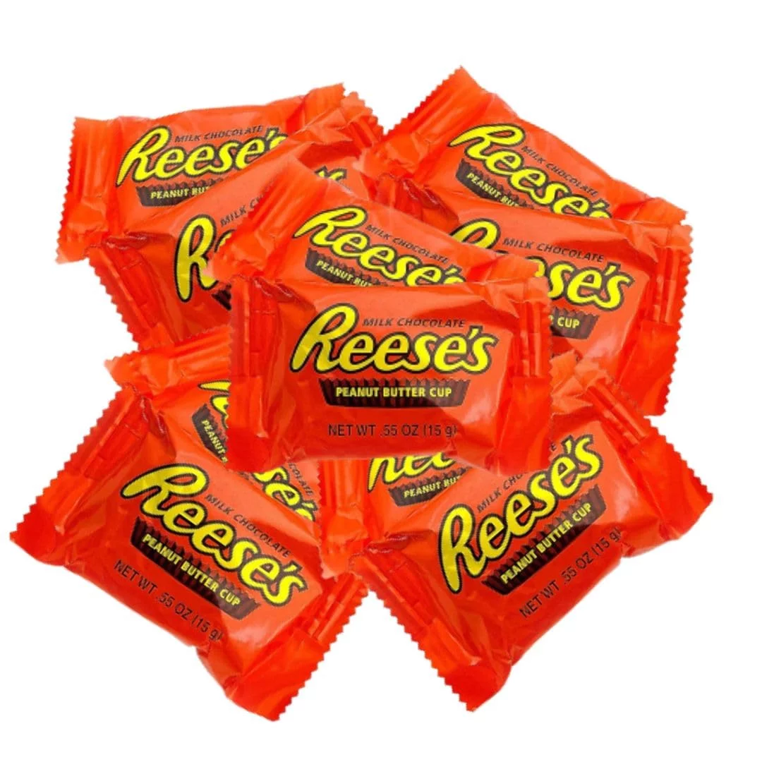 CandyKrave Reese's Deliciously Irresistible Milk Chocolate Peanut Butter REESE'S Cups - Snack Size Candy, (3 pound)
