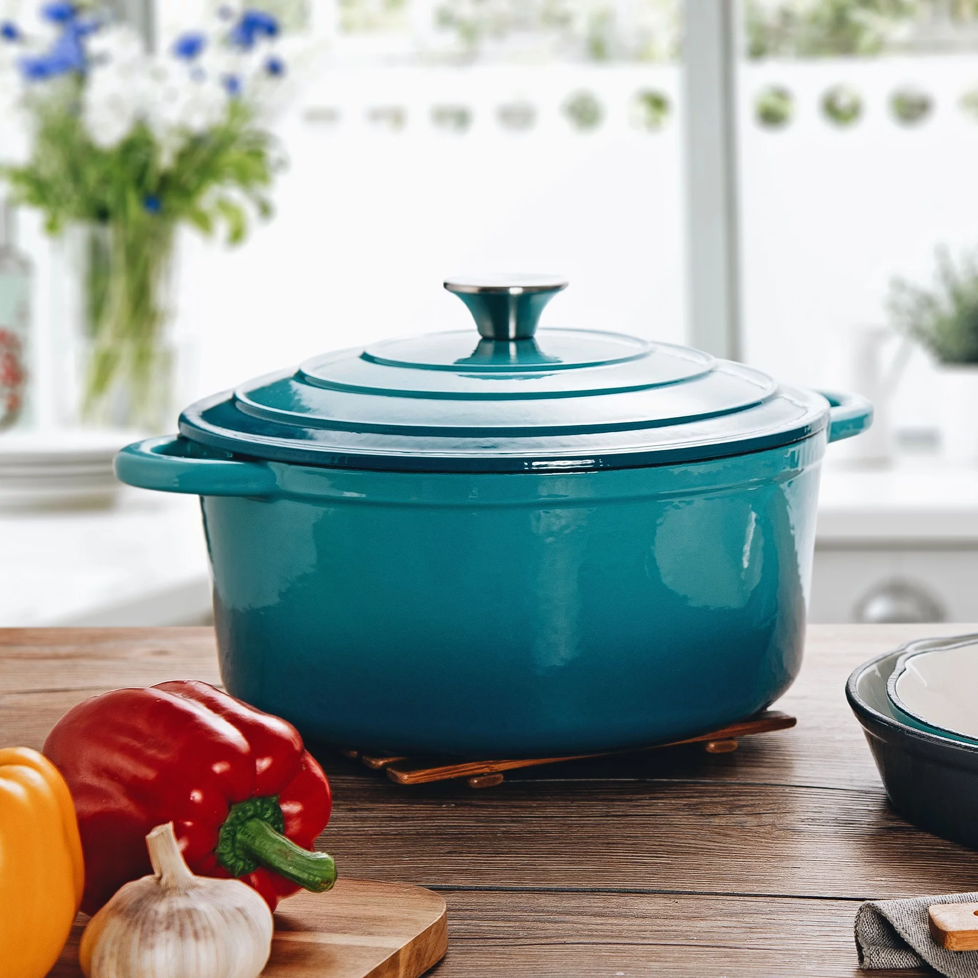 Hamilton Beach 5.5 Quart Enameled Cast Iron Covered Dutch Oven Pot, Navy