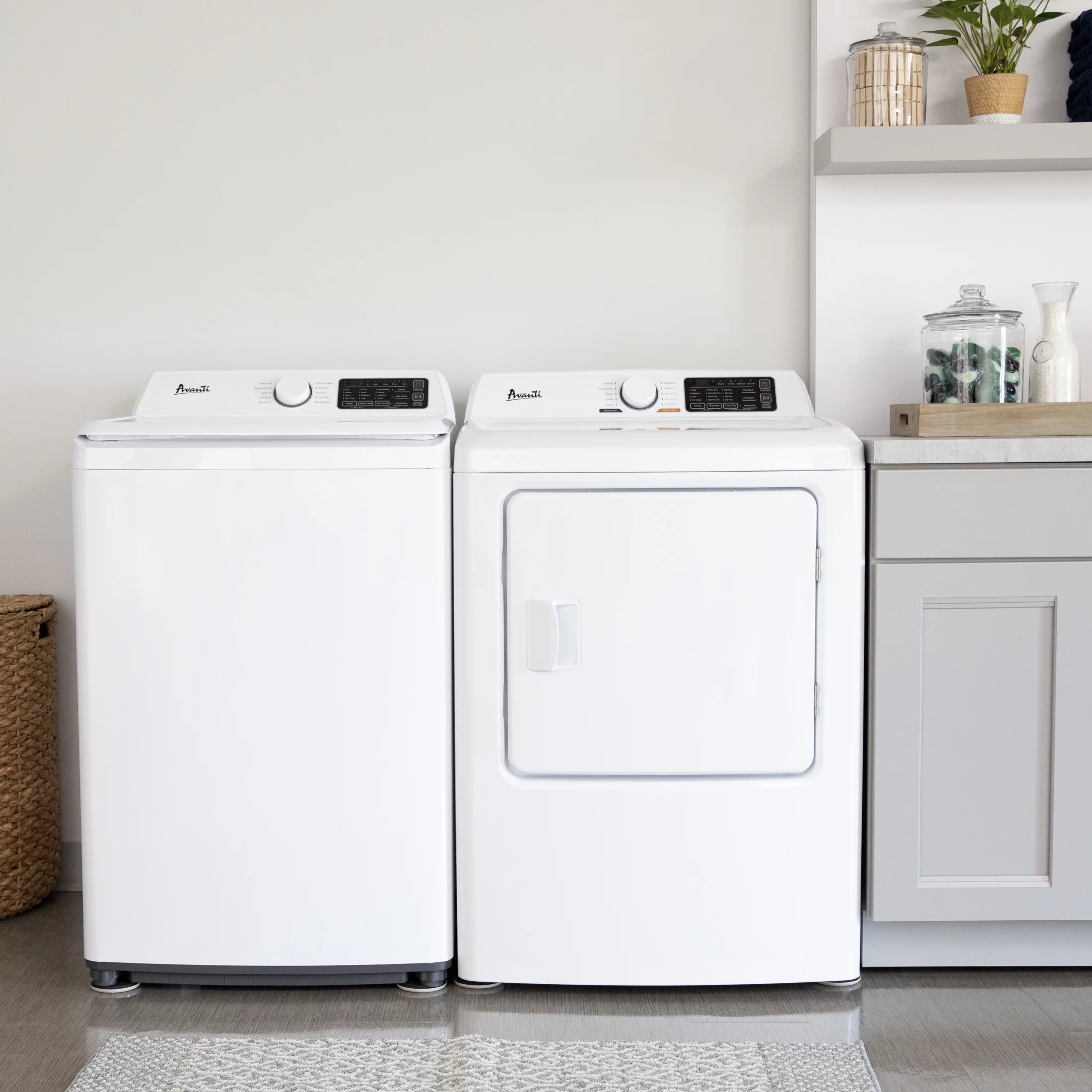 Avanti Front Load Electric Clothes Dryer, 7.0 Cu. ft. Capacity, Height: 42.1 in., in White (SED70D0W)