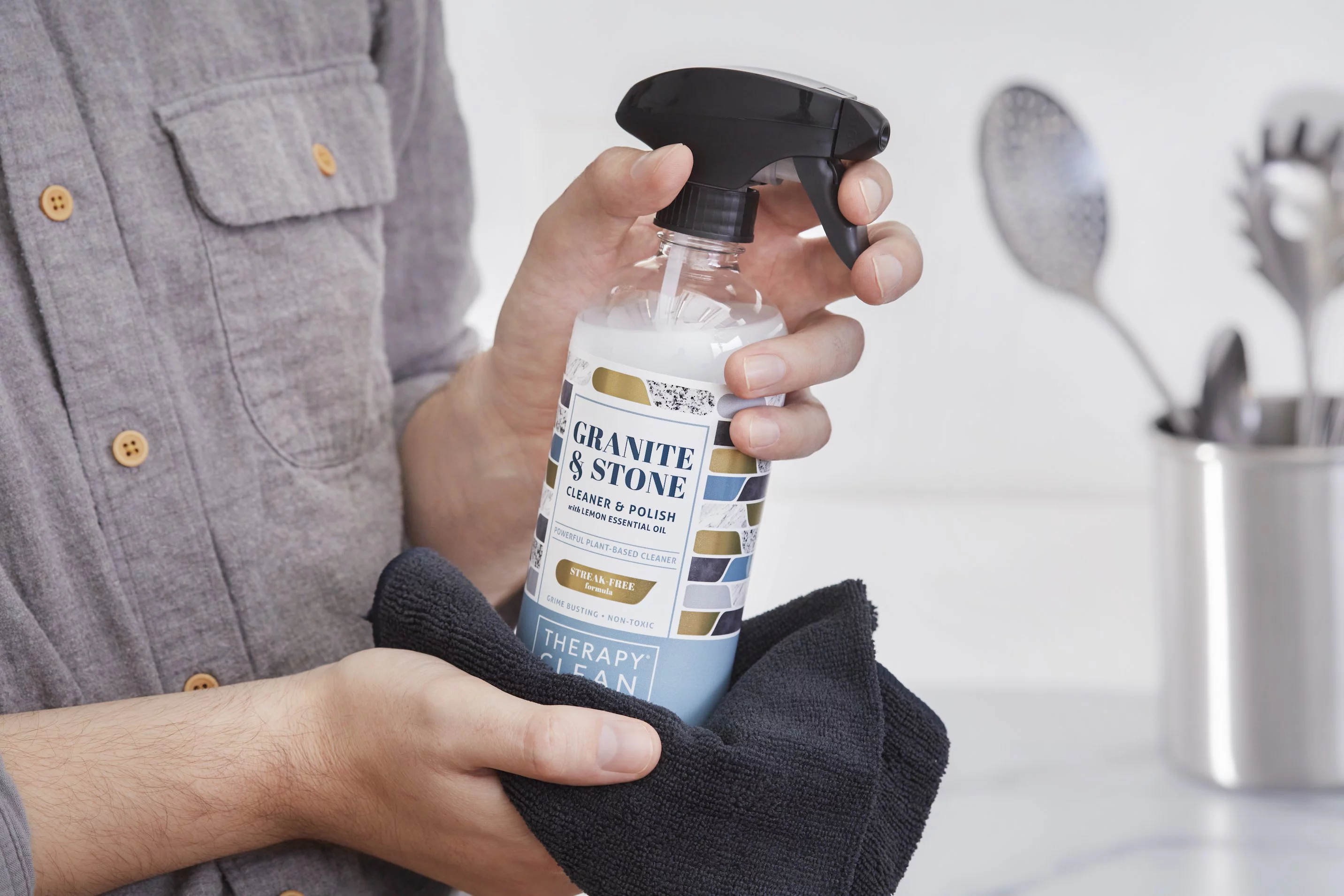 Therapy Clean Wood & Cabinet Cleaner Kit