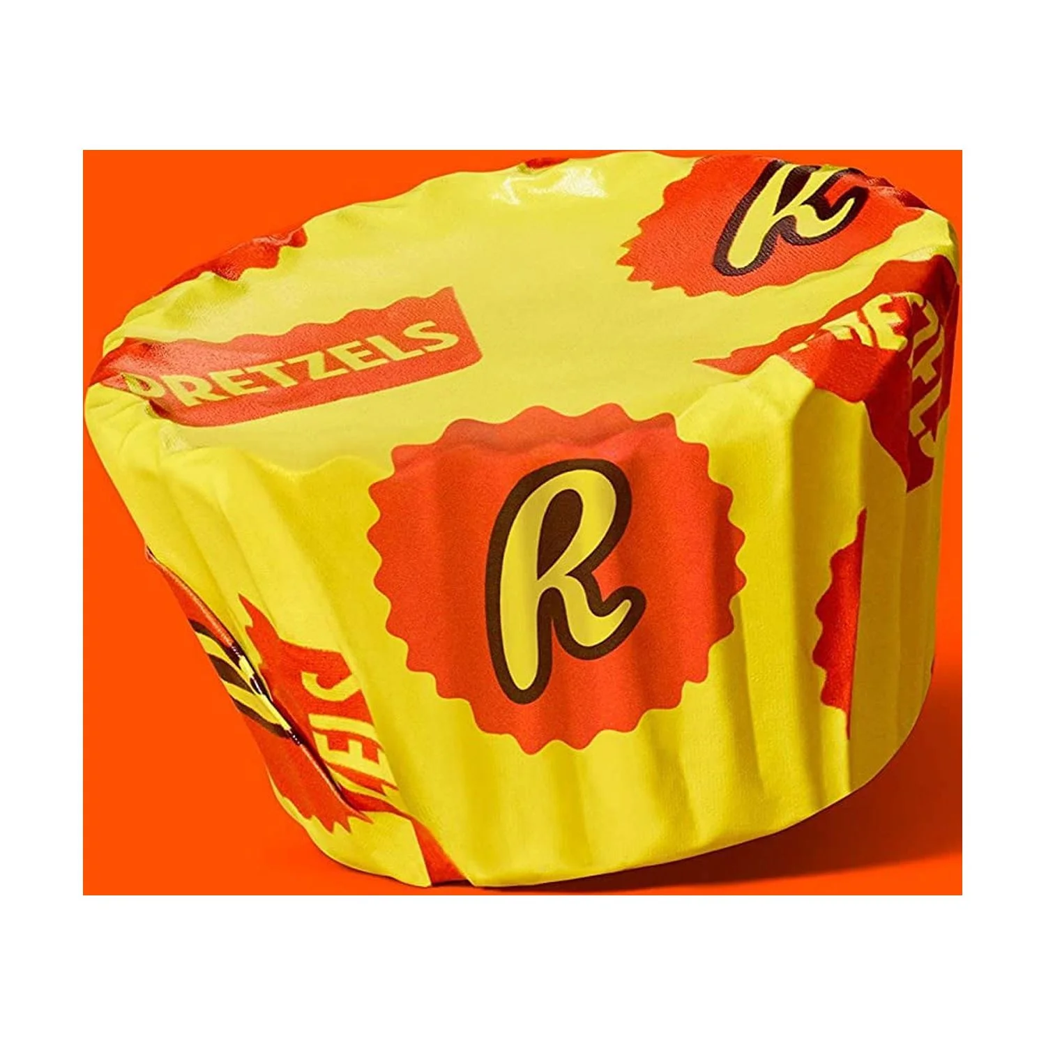 Reeses Miniature Cups With Pretzels - Milk Chocolate And Peanut Butter Stuffed With Pretzels - Individually Wrapped Miniature Peanut Butter Cups- Gluten Free - Bulk Pack (4 Pound)