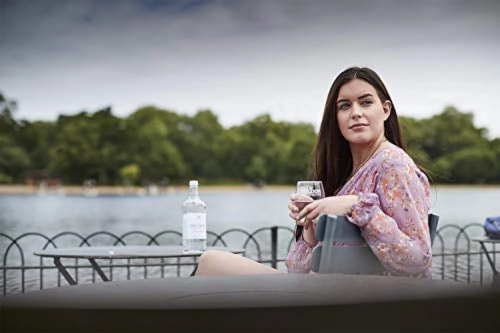 Hildon - Gently Sparkling Natural Mineral Water, 11.1 fl oz (24 Glass Bottles)