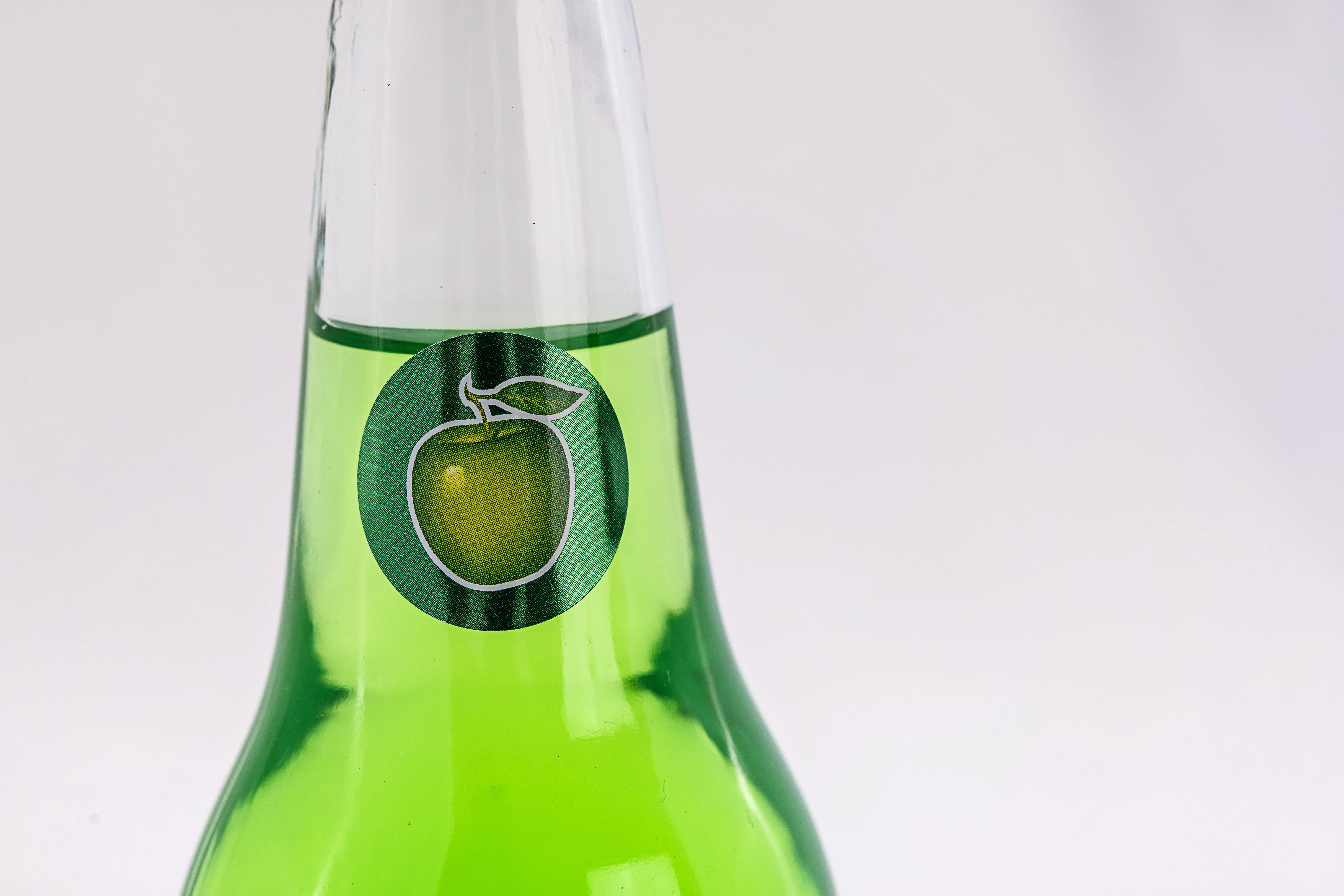 Flathead Lake Gourmet Soda (Granny Apple) - 12 Pack - 12oz Bottles