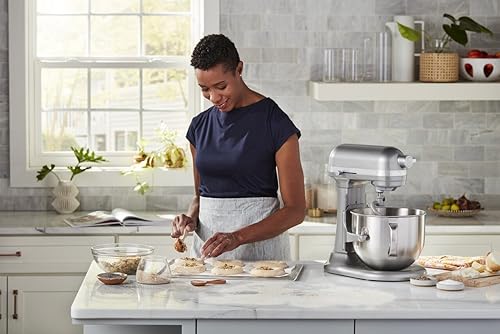 KitchenAid? 7 Quart Bowl-Lift Stand Mixer, Cast Iron Black