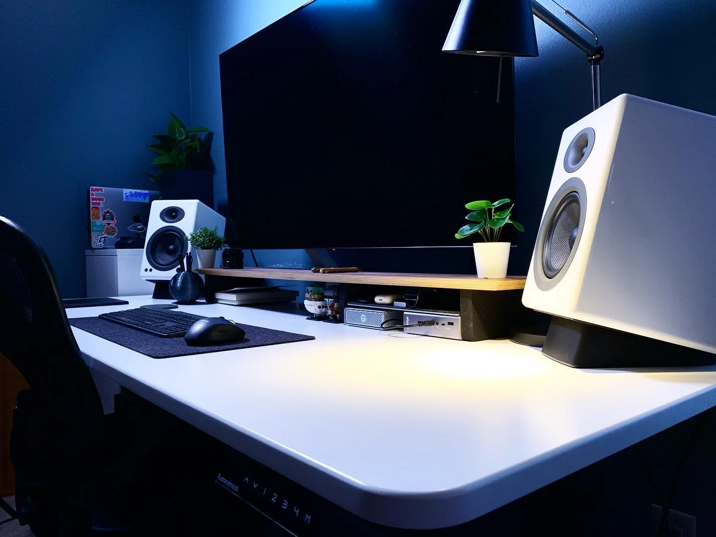 Audioengine A5+ Powered Desktop Speakers - 150W Home Stereo System New