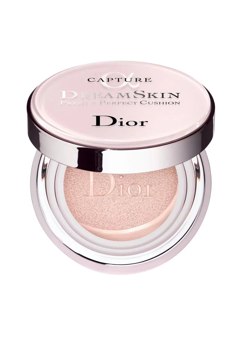 Dior Dreamskin Fresh & Perfect Cushion Broad Spectrum SPF 50 - 000 Non-Tinted