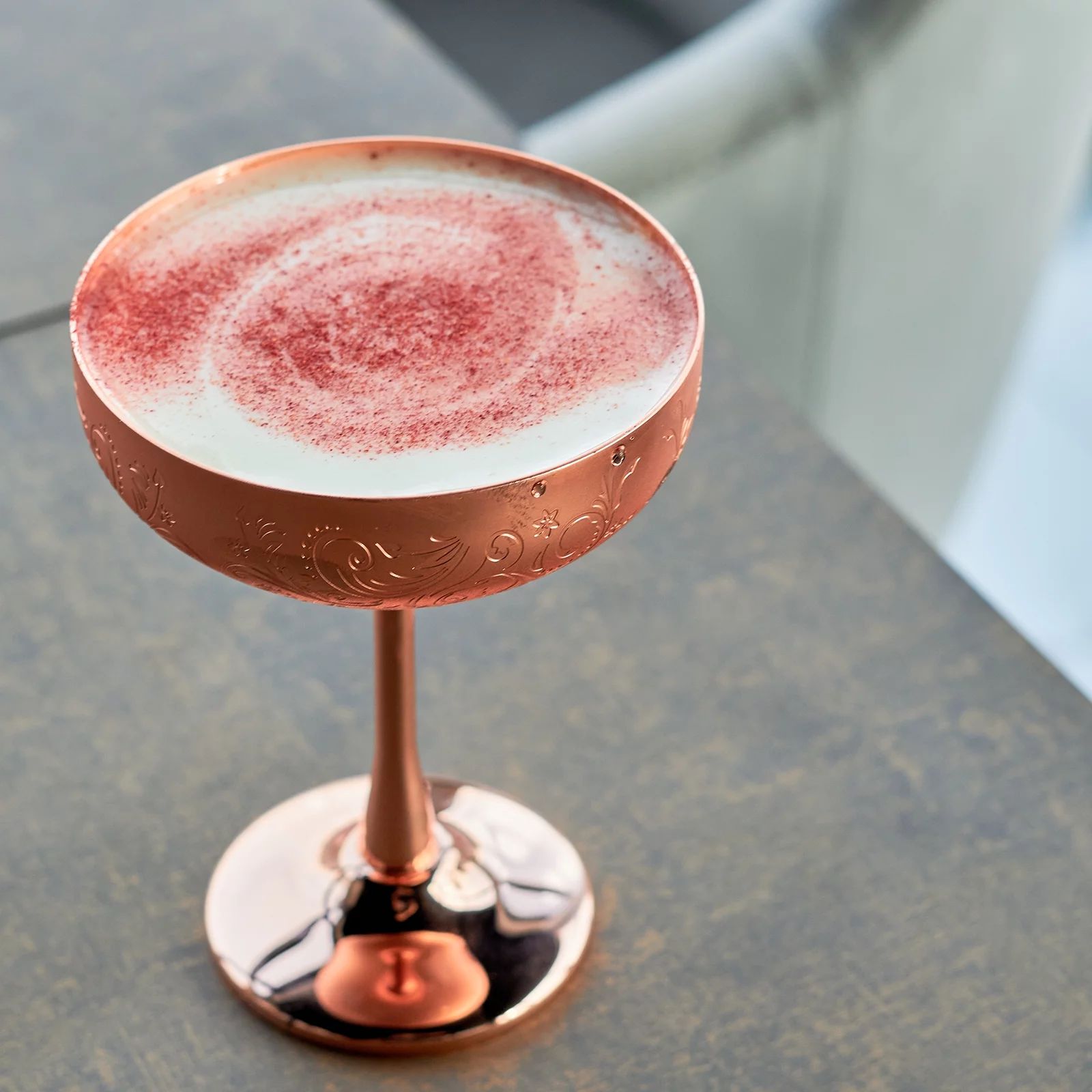 Unbreakable Stemmed Champagne Glasses, 500ml/18 OZ Red Wine Glass Metal Stemmed Shatter Proof Champagne Flutes，Gold