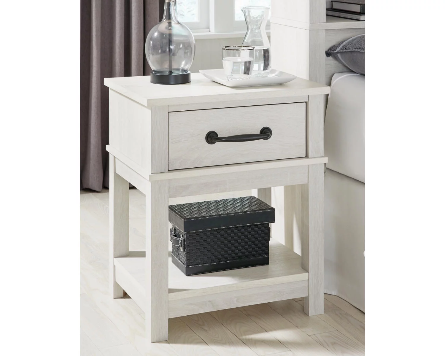 Signature Design by Ashley Casual Dorrinson Nightstand, White