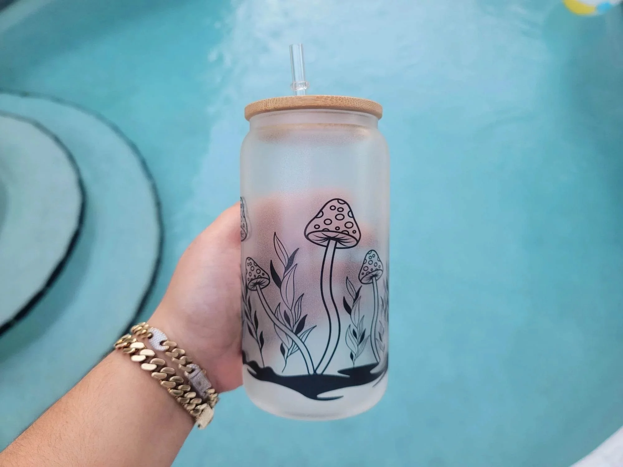 Mushroom Glow in dark UV Activated Glow Beer Can Glass