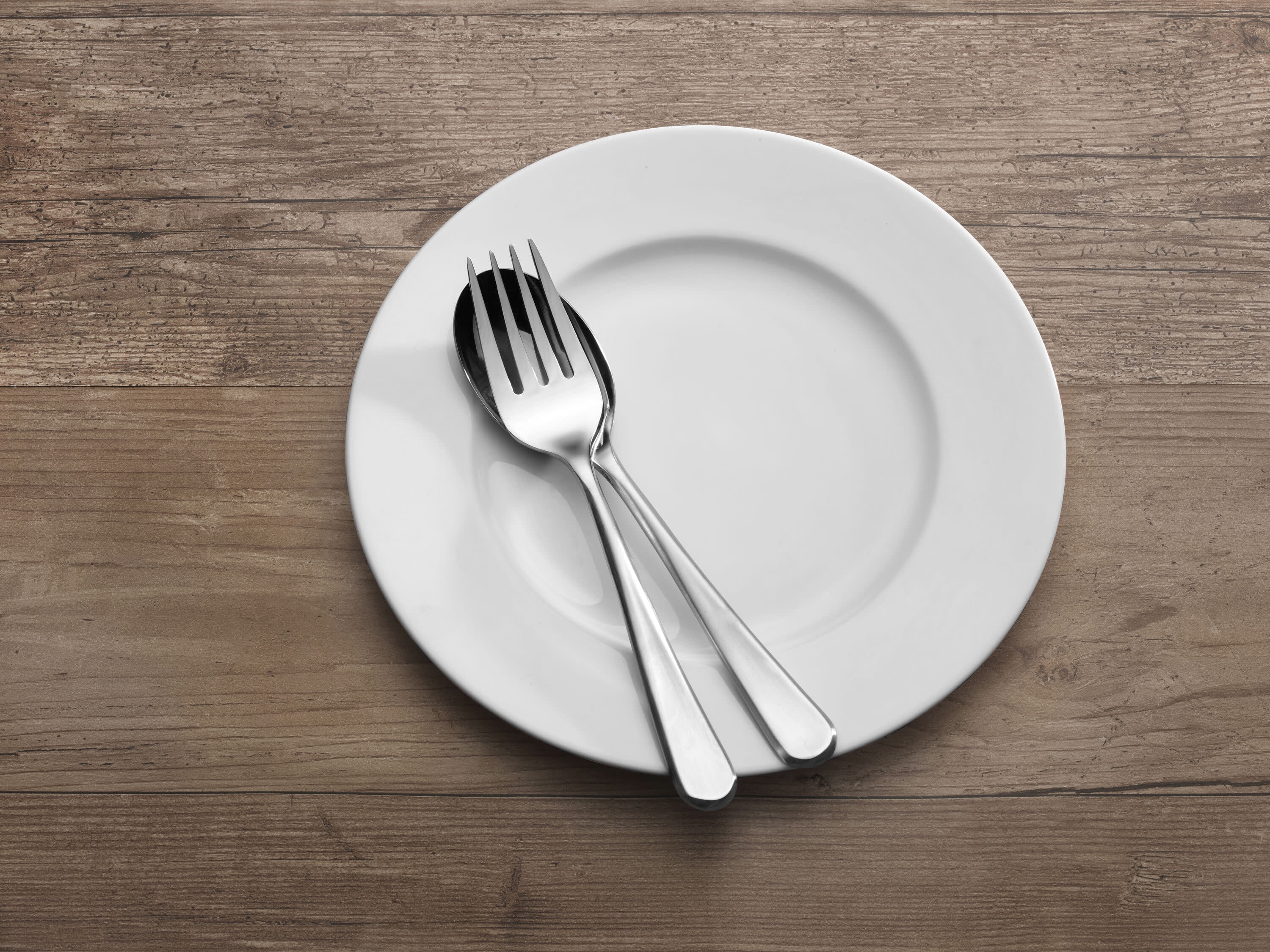 Mikasa Philo 18.0 Stainless Steel 42-Piece Flatware/Silverware Set