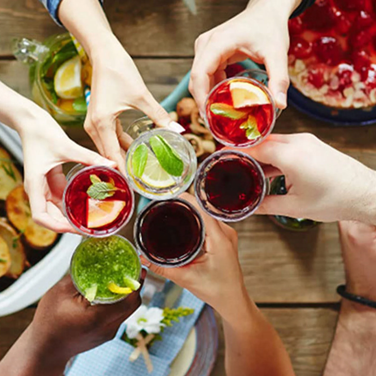 Bulk Pack of Disposable Plastic Champagne Flutes - 40 Pack Clear Plastic Glasses - Wedding Toasting Cups