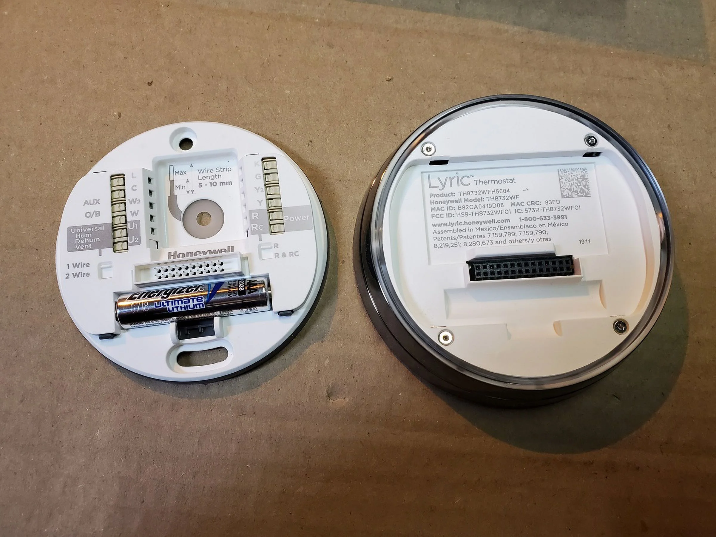 Honeywell Home TH8732WFH5004/U SMART ROUND WIFI PROGRAMMABLE THERMOSTAT