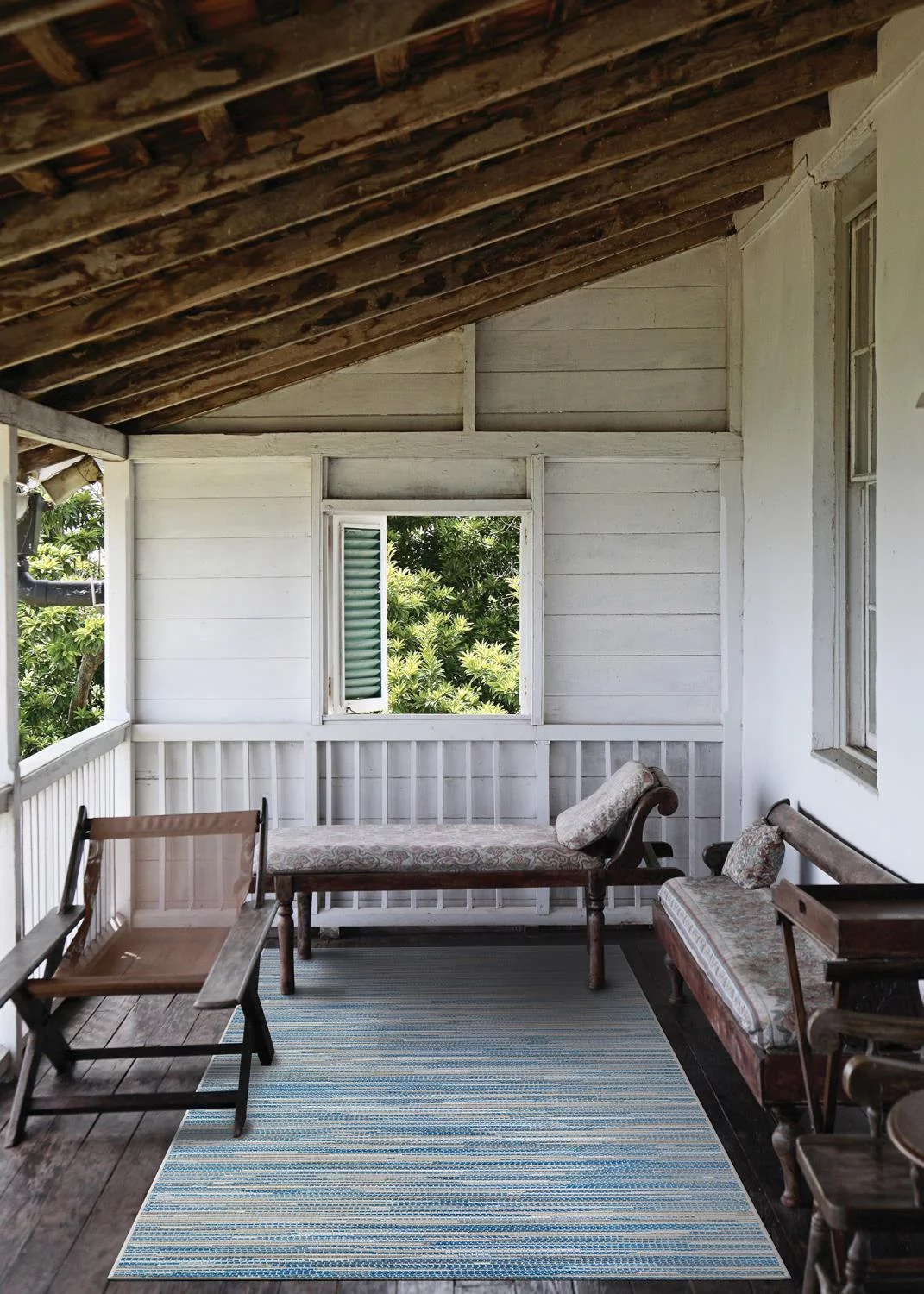 Couristan Monte Carlo Coastal Breeze Indoor/Outdoor Area Rug, 5'3