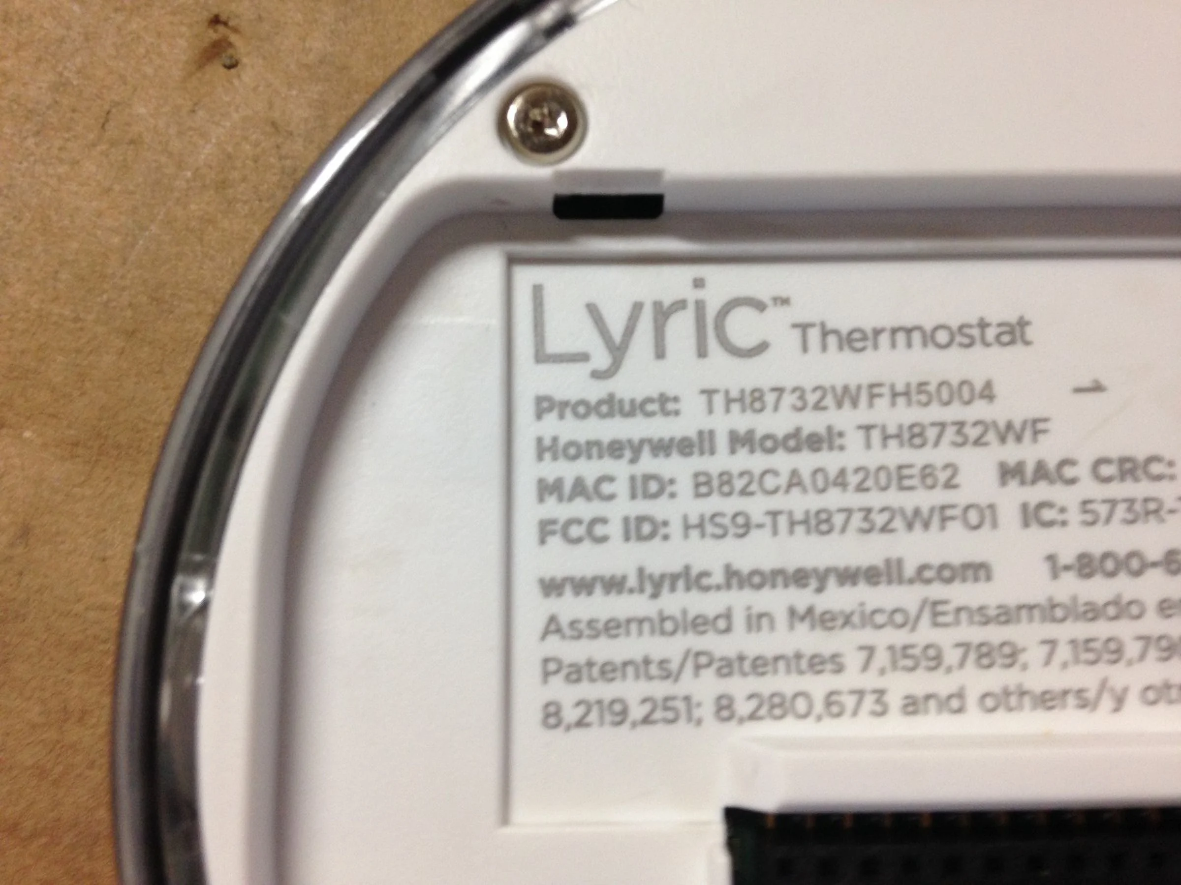 Honeywell Home TH8732WFH5004/U SMART ROUND WIFI PROGRAMMABLE THERMOSTAT