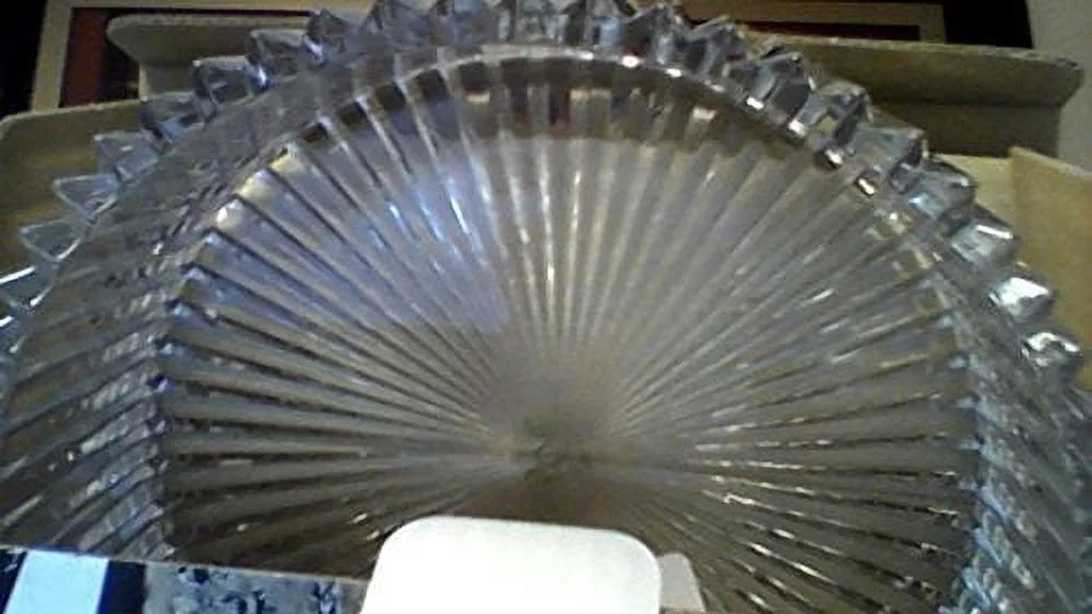 Mikasa Cut Glass Bowl Diamond Fire Hostess 8.5 Inches WY247259