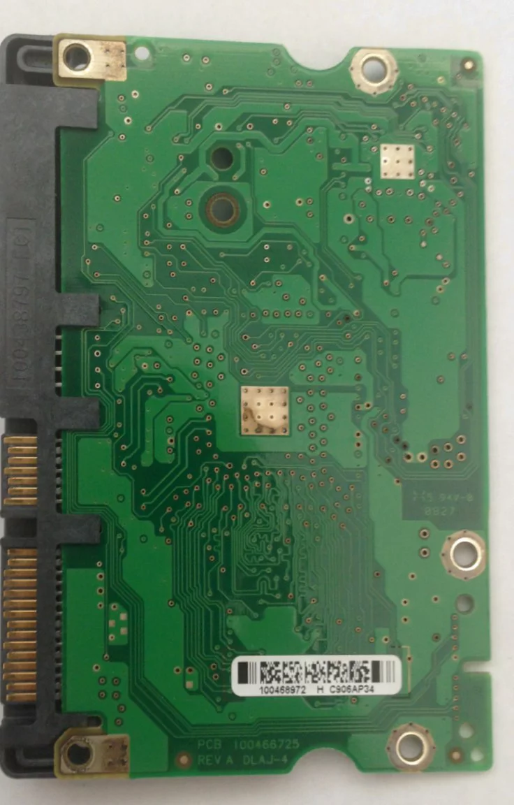 PCB ST3500820AS Seagate F/W: LV11 P/N: 9BX134-276 100466725 REV A