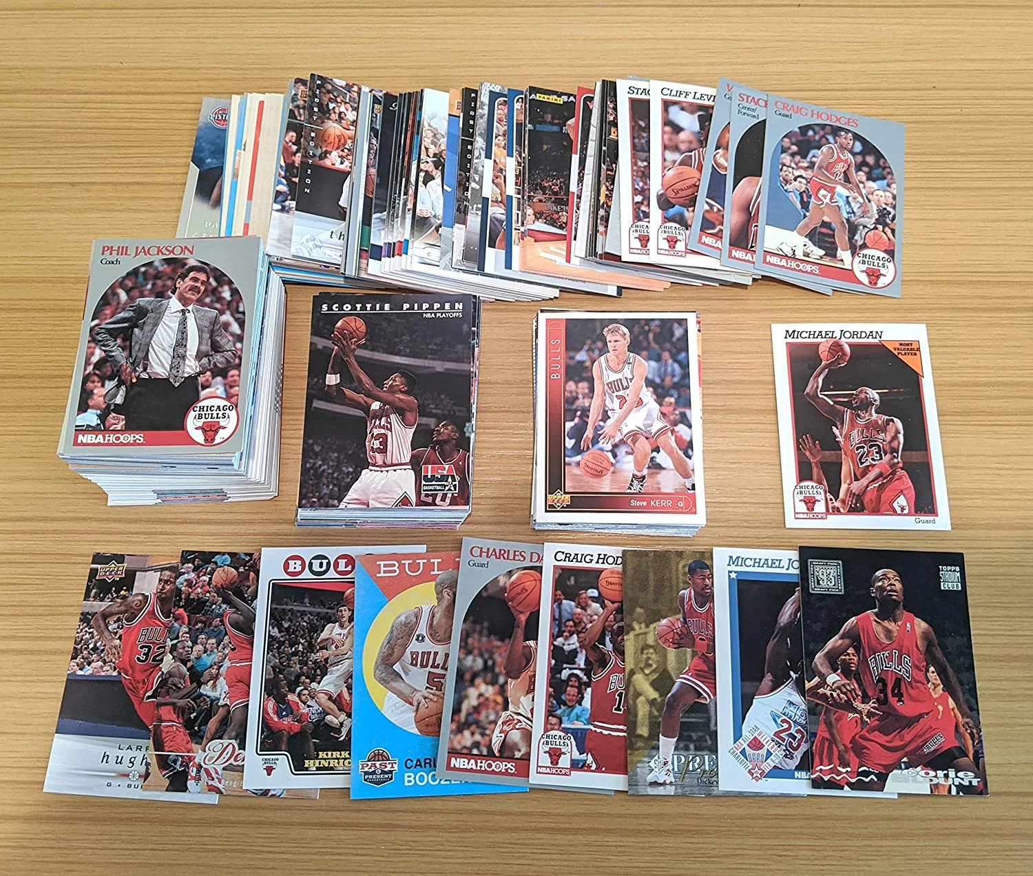 500 Basketball Cards The Chicago Bulls Special! Featuring Michael Jordan, Scottie Pippen, a Pack and More!