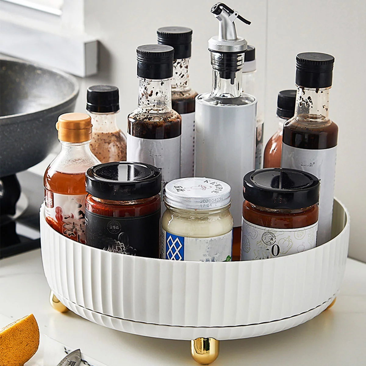 Isyunen Makeup Perfume Organizer, 360 Degree Rotating Lazy Susan Makeup Organizer Turntable Cosmetic Desk Storage Lotions Display Stand Case  , for Your Jewelry