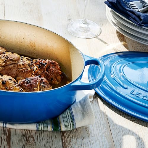 Le Creuset Signature 8-quart Oval Dutch Oven with Copper Knob - Enameled Cast Iron (Marseille)