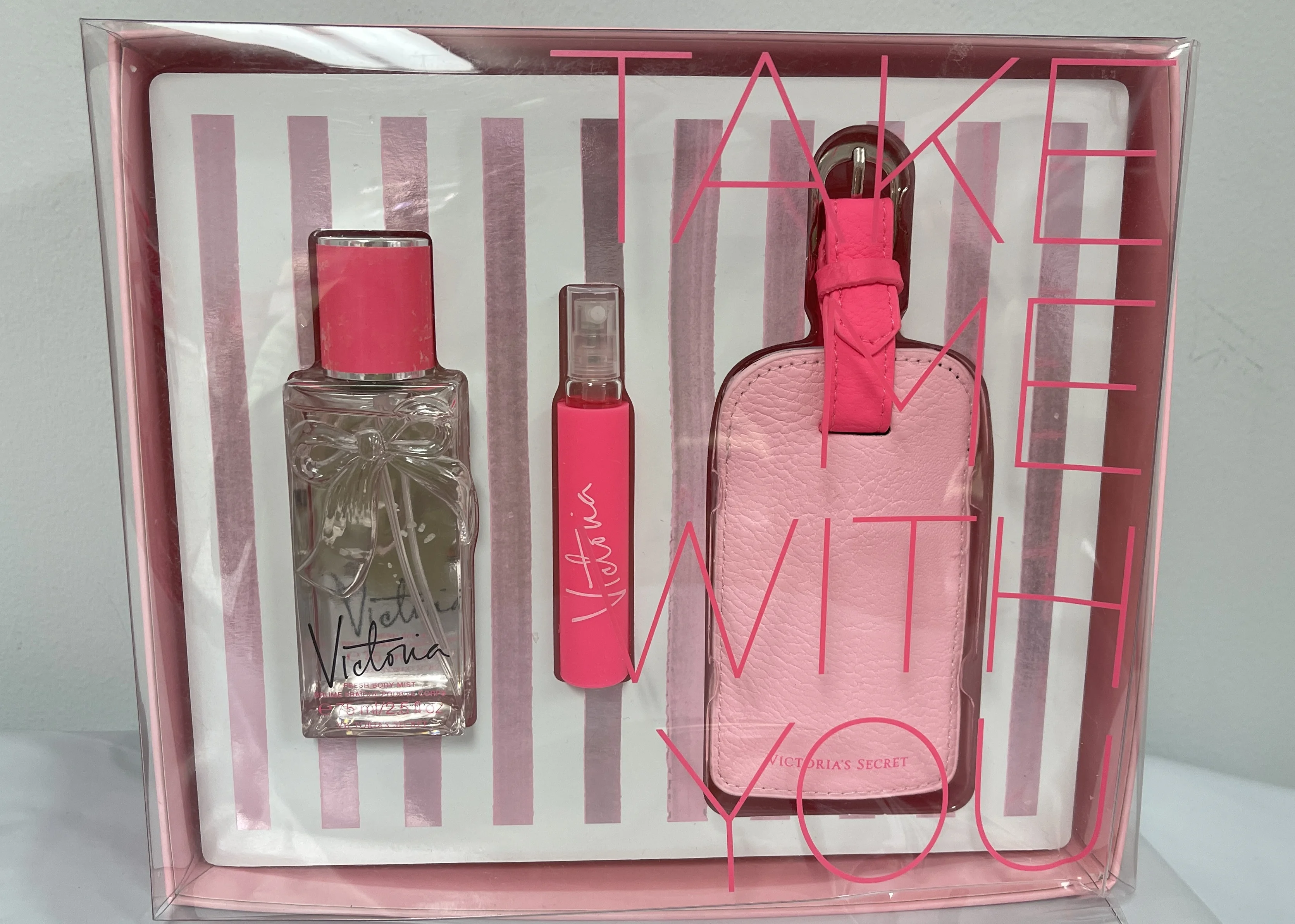 Victoria's Secret Victoria Scented Body Mist 2.4 fl oz Eau De Parfum Perfum .24 fl oz Luggage Tag Travel Set