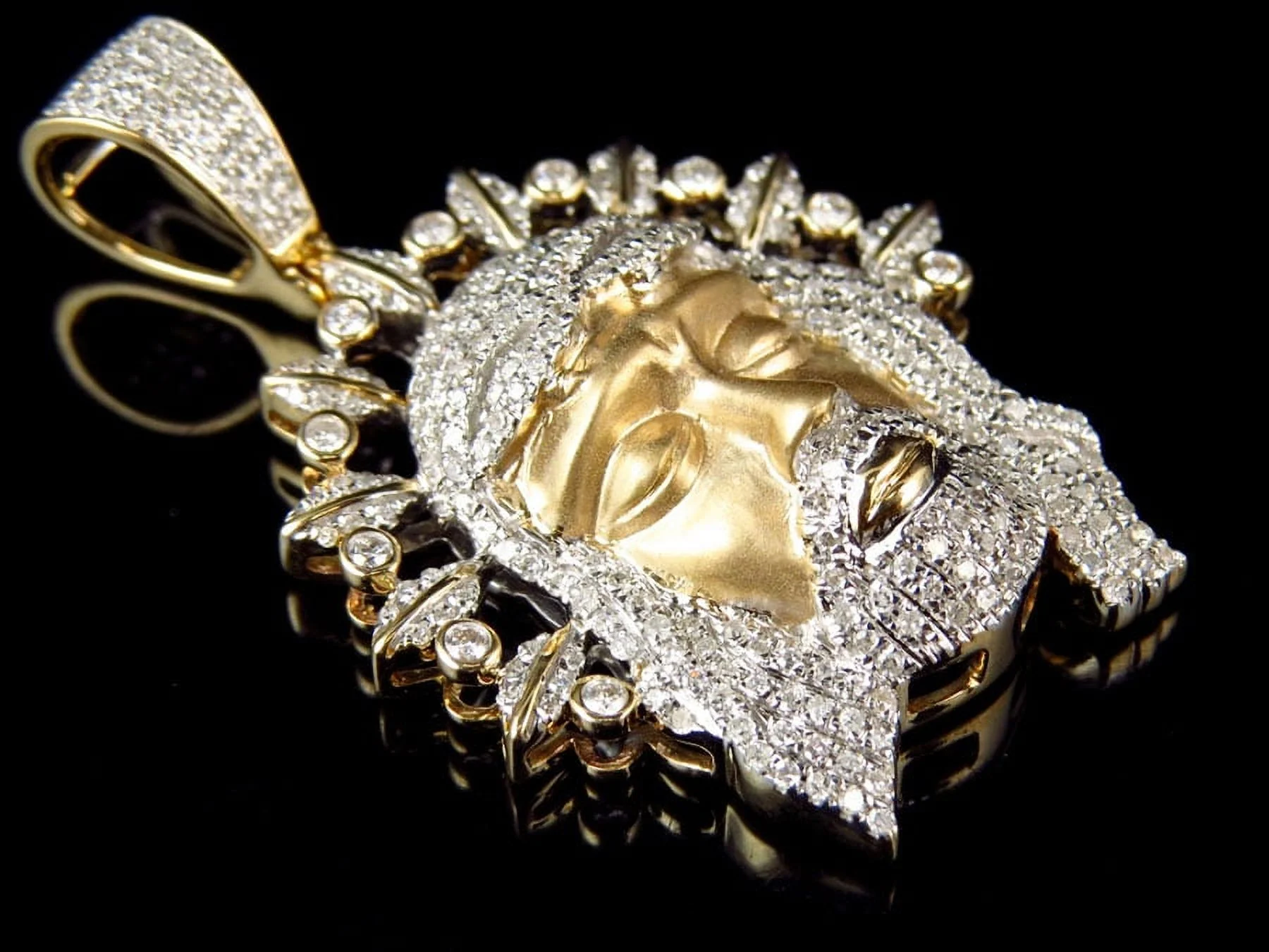 Men's XL Yellow Gold Jesus Face piece with Halo Diamond Pendant (2.50ct)