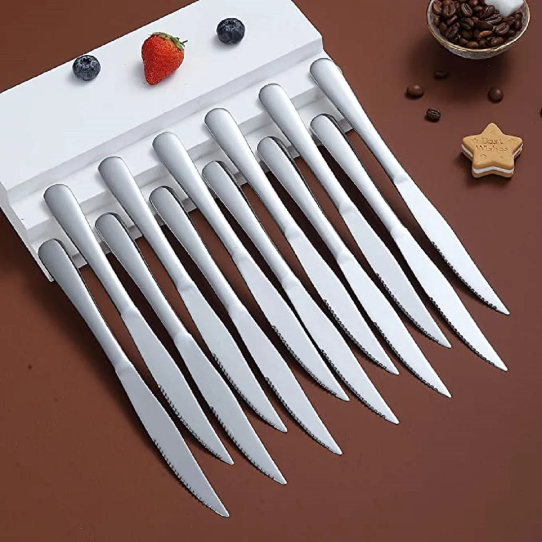 Steak Knife Set of 8, Stainless Steel Serrated Blades, Premium Kitchen Steak Knife Set with silver Handles