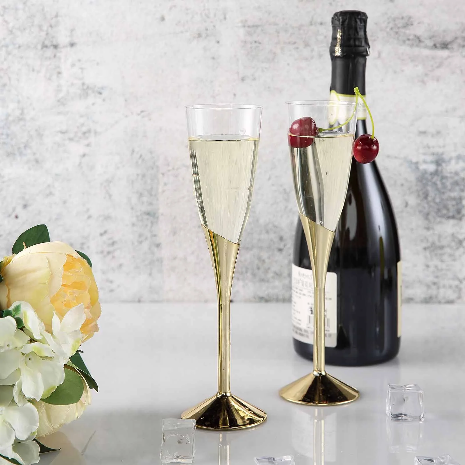Efavormart 30 Pack | 5 oz | Plastic Champagne Flutes Disposable | Gold | Colored Detachable Base