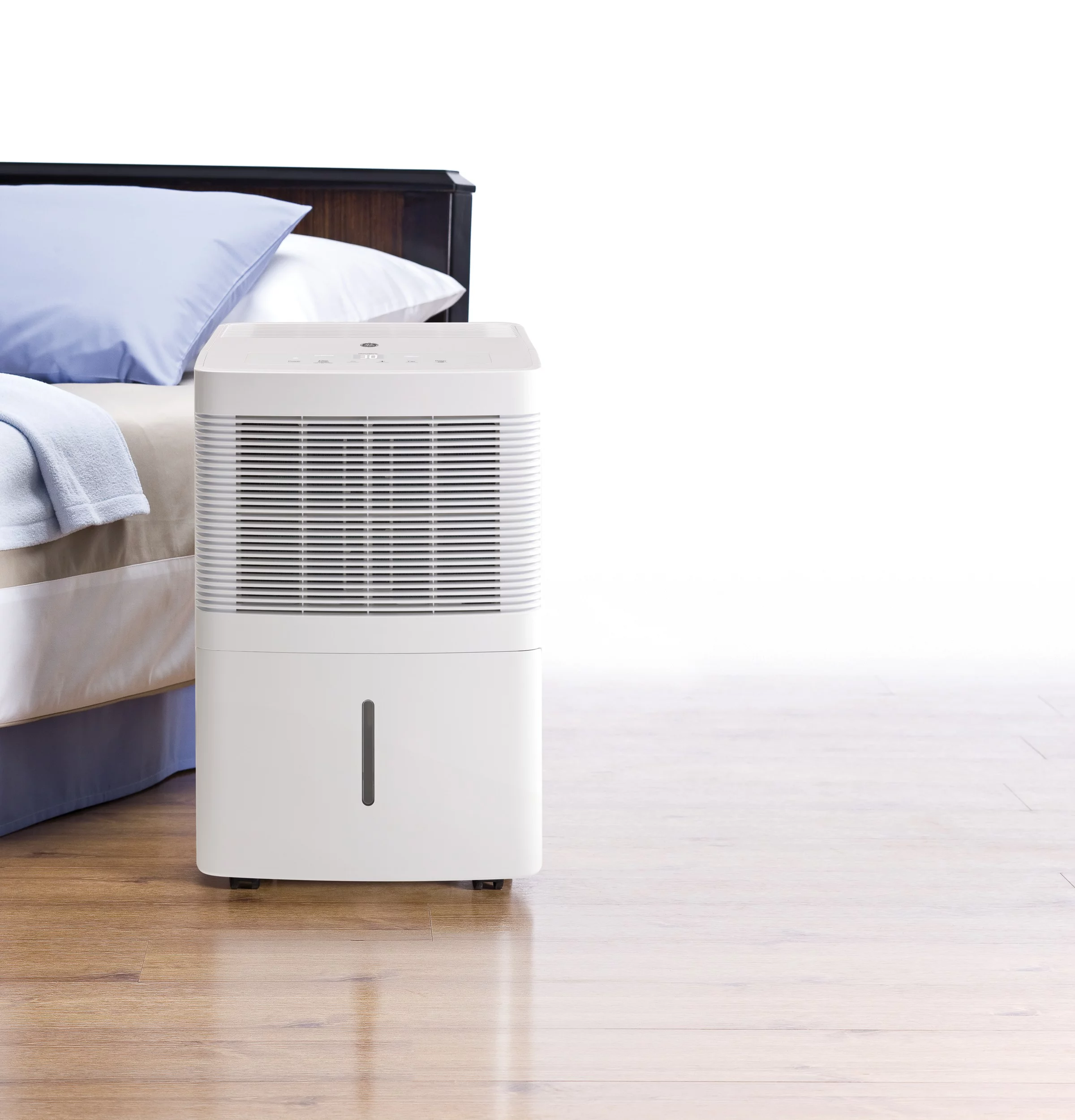 GE® 20 Pt Portable Dehumidifier for Damp Spaces, White, ADEW20LY