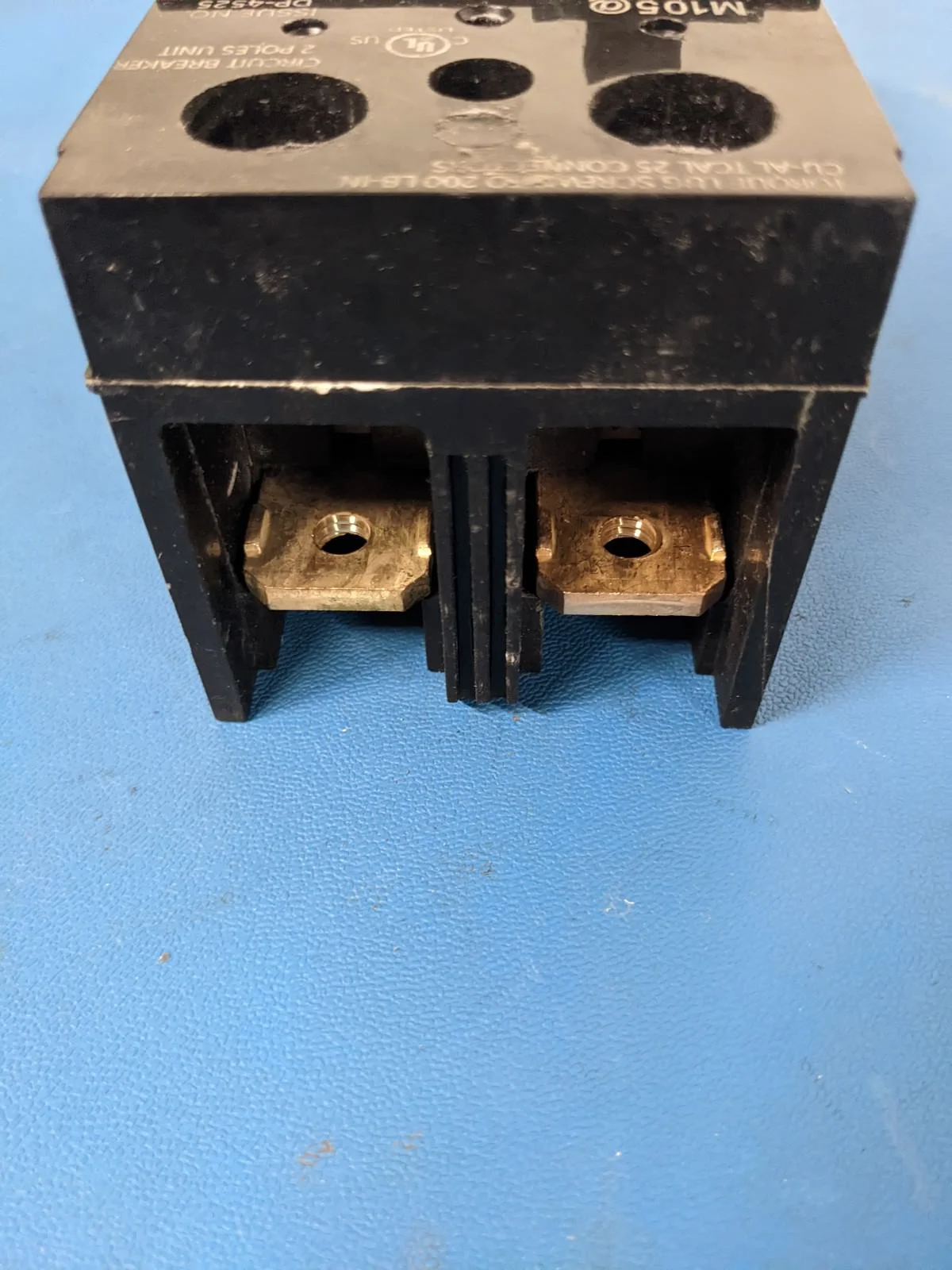 NEW General Electric TQD22200 WL Circuit Breaker