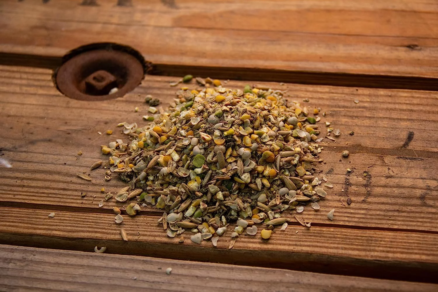 Chicken Feed 25lb | Corn-Free Classic Layer Chicken Feed for Laying Hens | Corn-Free and Soy-Free | 17% Protein | Certified Organic and Non-GMO Chicken Food | 25lbs Bag