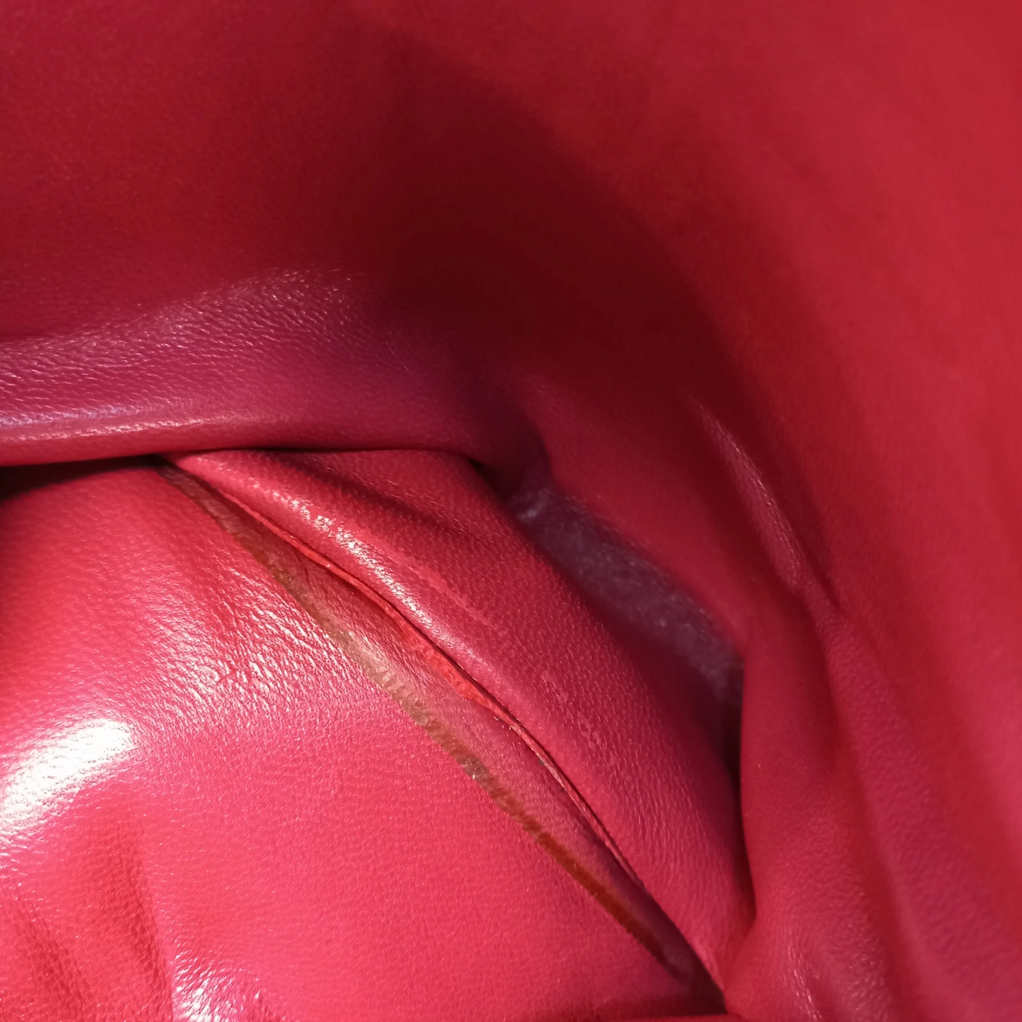 Pre-Owned Authenticated Loewe Amazona Handbag Calf Leather Red Top HandleBag Unisex (Good)