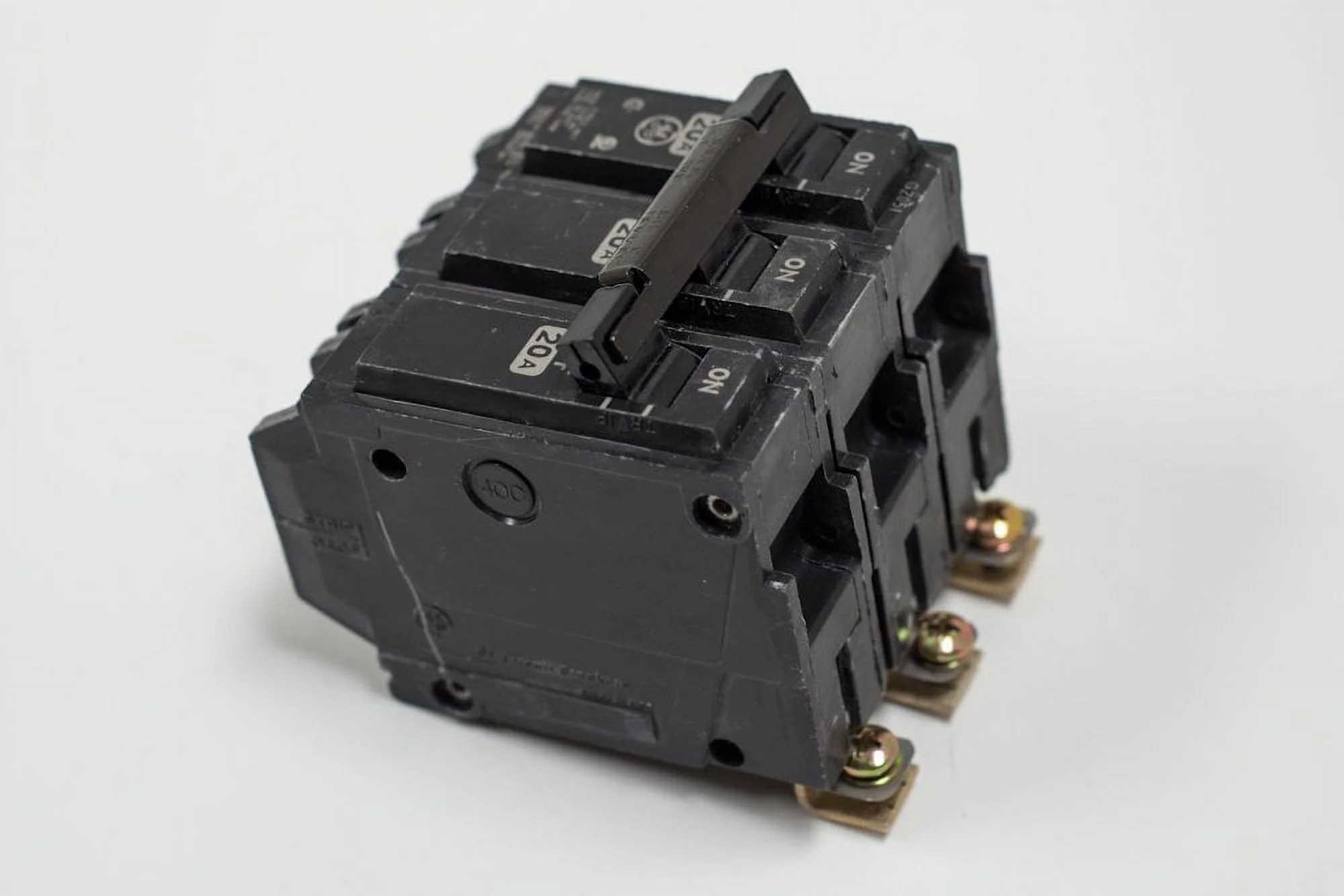 Ge Circuit Breaker,60A,Bolt On,120/240V,3P  THQB32060