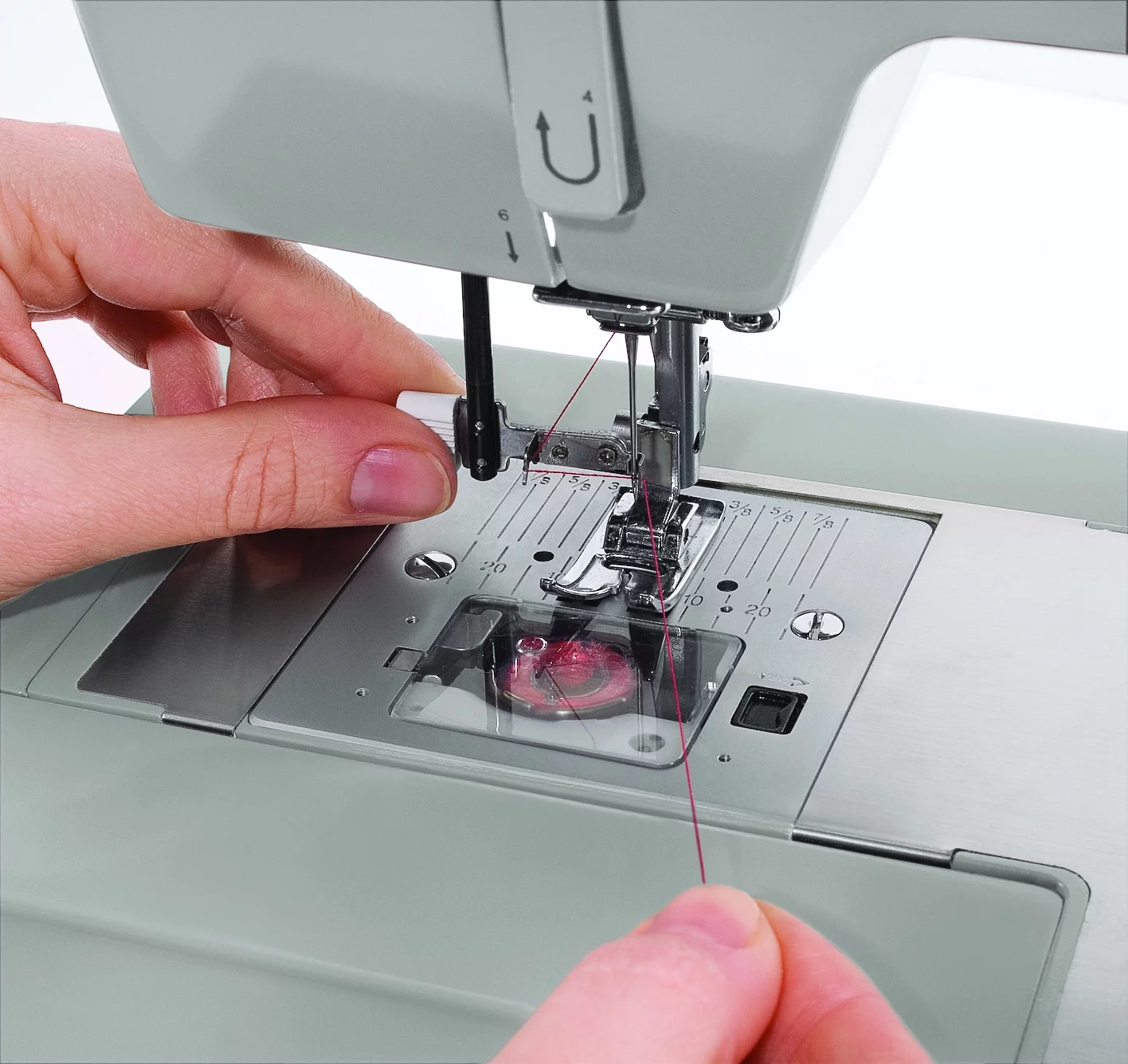 Singer? Heavy Duty 4423 Sewing Machine With 97 Stitch Applications