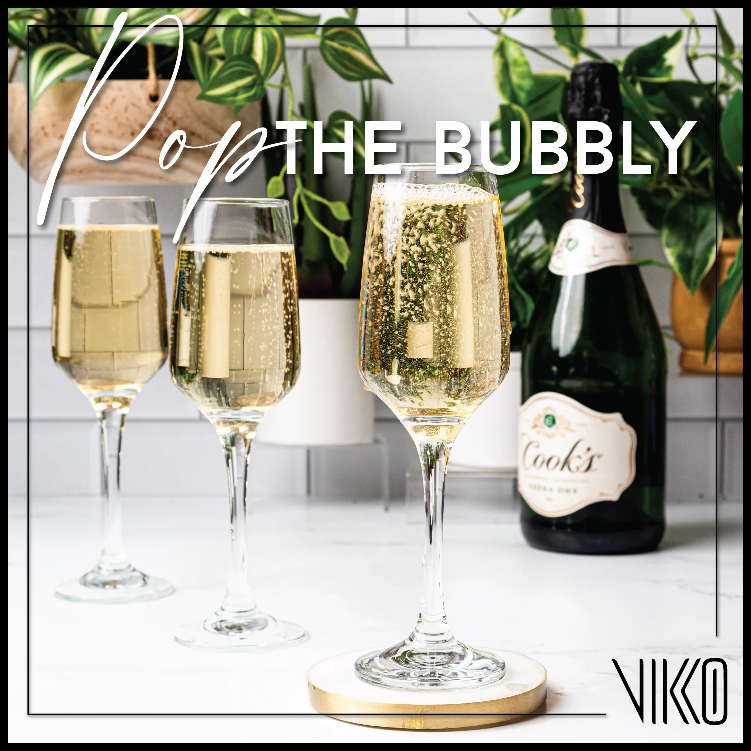 Vikko Champagne Flutes, 7.4 Ounce Toasting Champagne Flute, Crystal Clear Champagne Glasses, Set of 4 Elegant Sparkling Wine Glasses