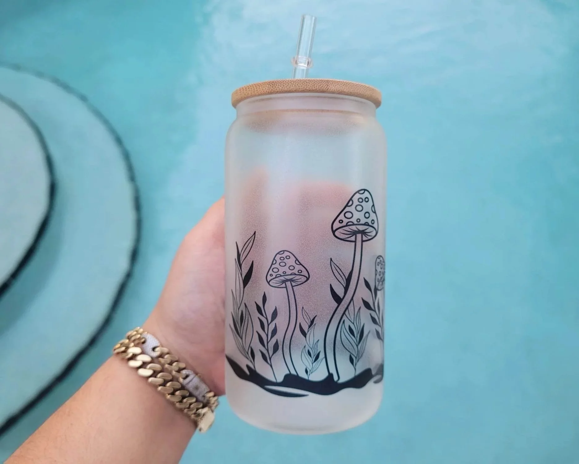 Mushroom Glow in dark UV Activated Glow Beer Can Glass