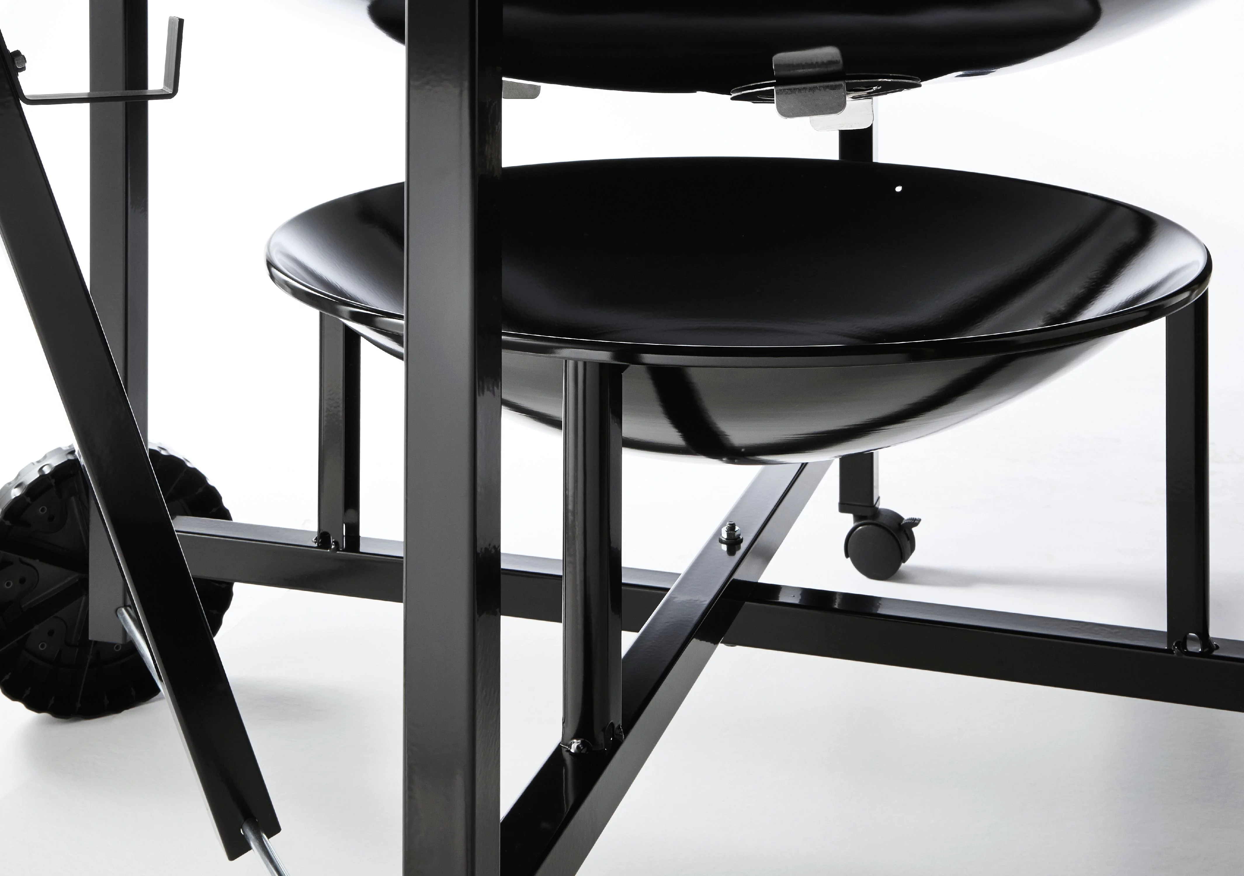 Weber Ranch Kettle 37'' Charcoal Grill