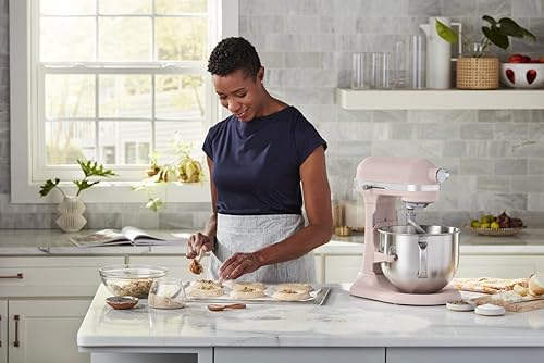 KitchenAid? 7 Quart Bowl-Lift Stand Mixer, Cast Iron Black