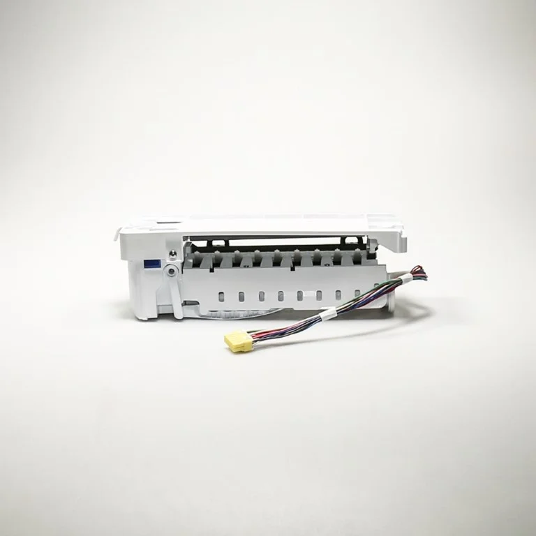 WR30X10131 GE Ice Maker Assembly OEM WR30X10131