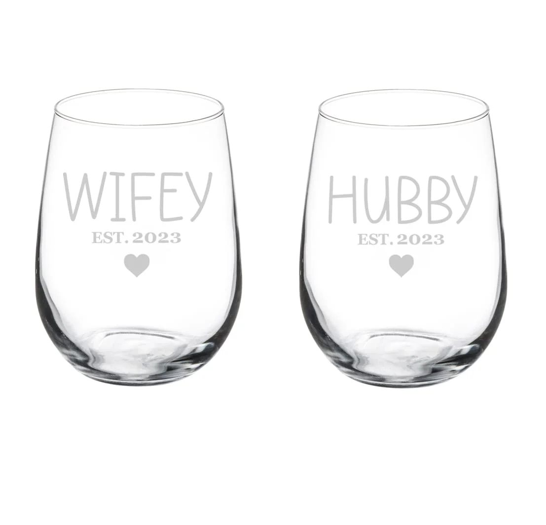 Set of 2 Wine Glass Goblet Gift Hubby & Wifey Husband And Wife Wedding Engagement For Couple (17 oz Stemless)