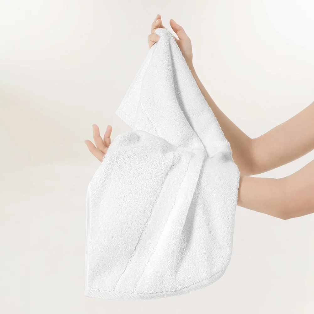 Baccarat White Hand Towel (2 Pack)
