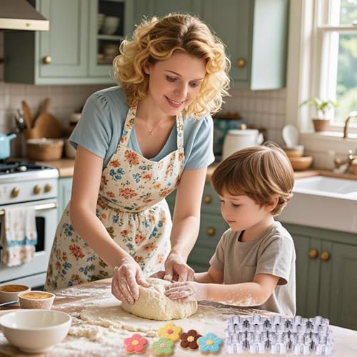 AIERSA Mini Gingerbread Cookie Cutter,Small Christmas Cookie Cutters,1 Inch Tiny Gingerbread Man Shapes Cookie Cutter,20 Cavity Metal Stainless Steel Christmas Cookie Cutters